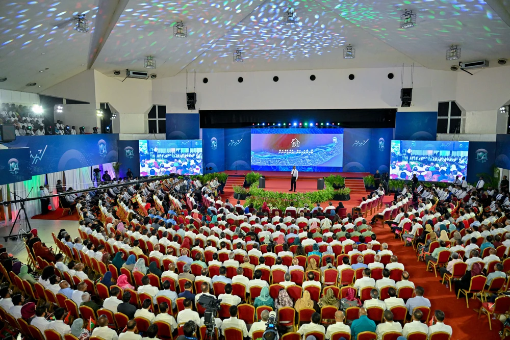 "ރައްޔިތުންނާއެކު ކުރިއަށް- ހަފްތާ 104 ފާހަގަކުރުމުގެ ރަސްމިއްޔާތު"