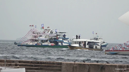 މަސްވެރިންގެ އިޙްތިޖާޖް: 2 ދޯންޏާއި 3 މީހަކު ފުލުހުންގެ ބެލުމުގެ ދަށަށް